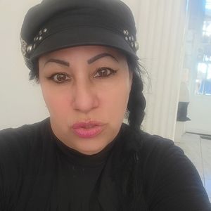 Meet your Posher, Loreanne